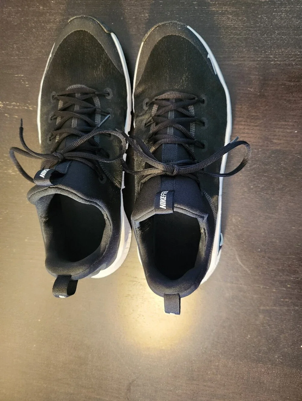 Nike Men’s Black and White Free Metcon